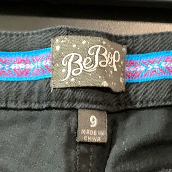 Black BeBop Juniors Shorts Size 9 - Picture 8 of 8